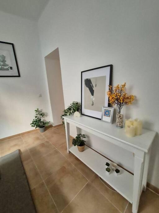 Hostfy Centro San Roman Sevilla Eksteriør bilde